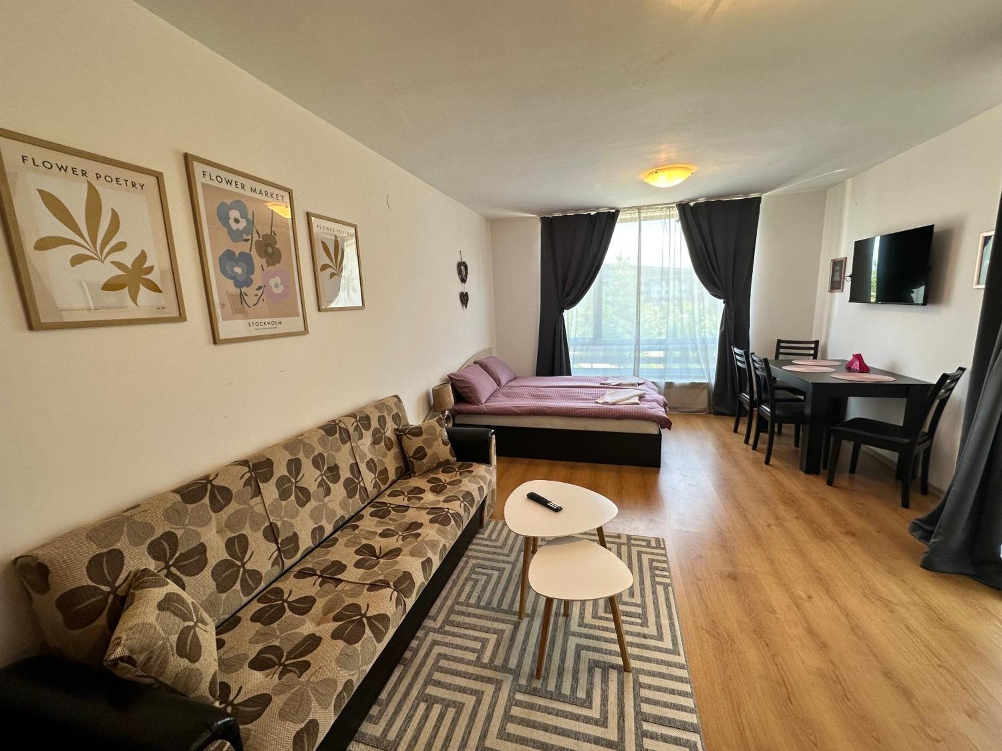 Aspen Golf - Private Apartments 拉兹洛格 外观 照片